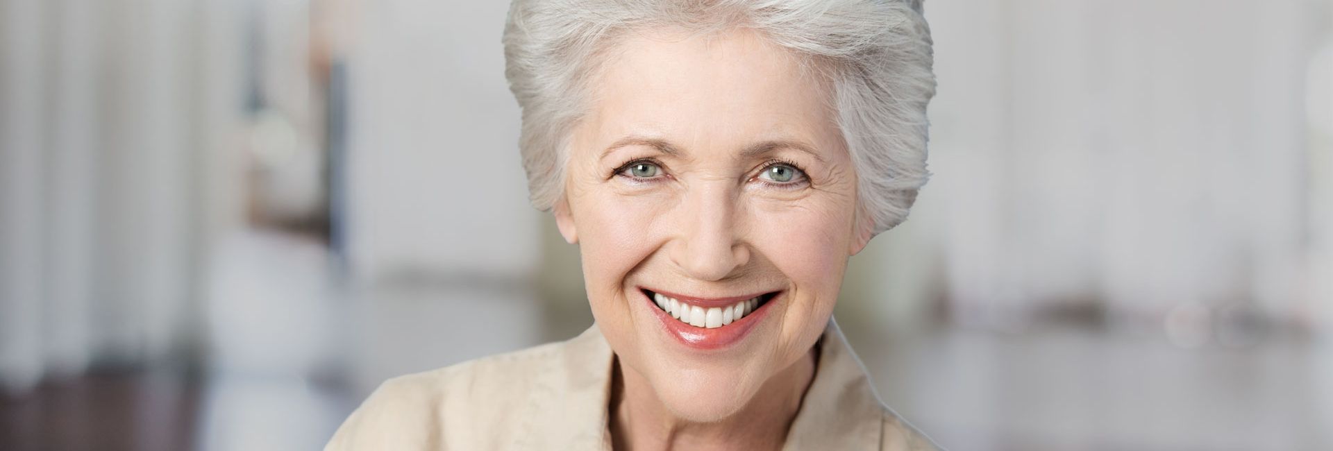 Faltenbehandlung München - Frau/Weiblich - 50 Jahre 