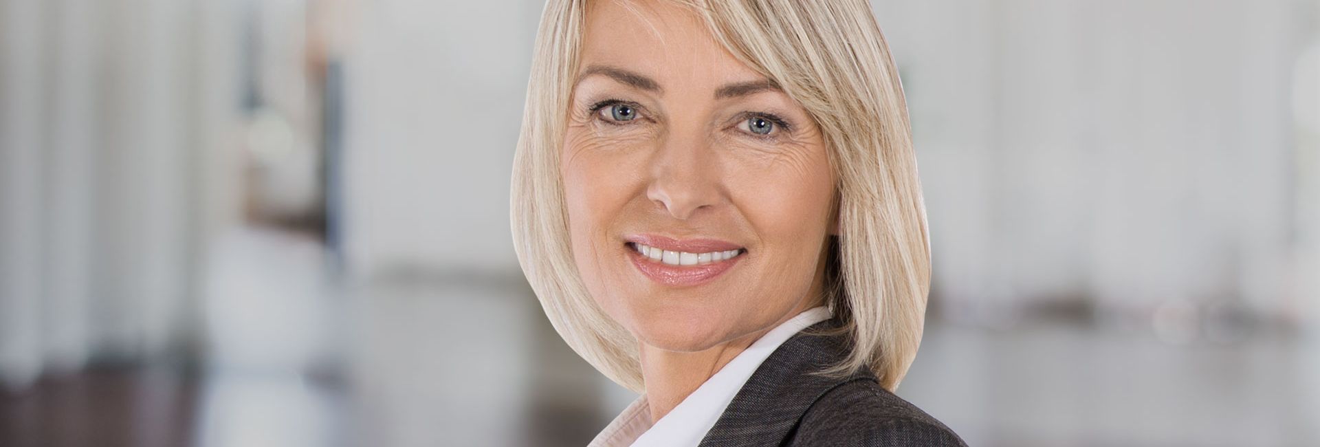 Faltenbehandlung München - Frau/Weiblich - 50 Jahre